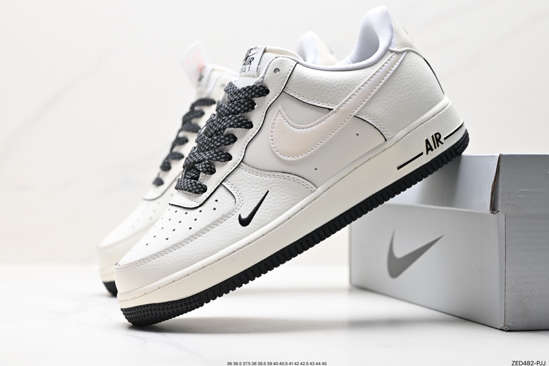 Air Force 1 ‘07 Low DD9915-700