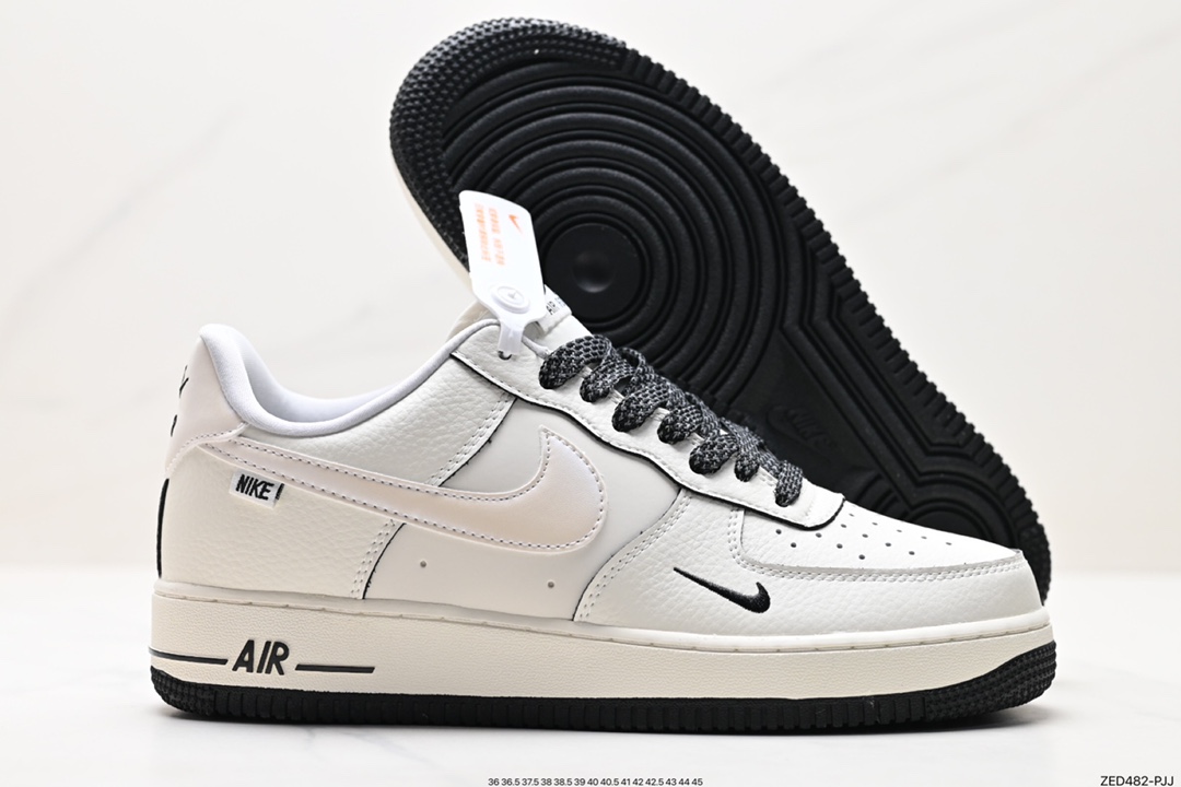 Air Force 1 ‘07 Low DD9915-700