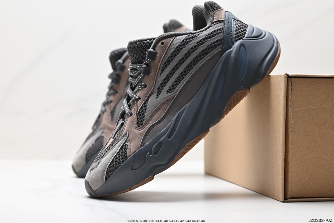 Adidas YEEZY 700V2 'Static' Yeezy 700 second generation retro dad shoes FV9922