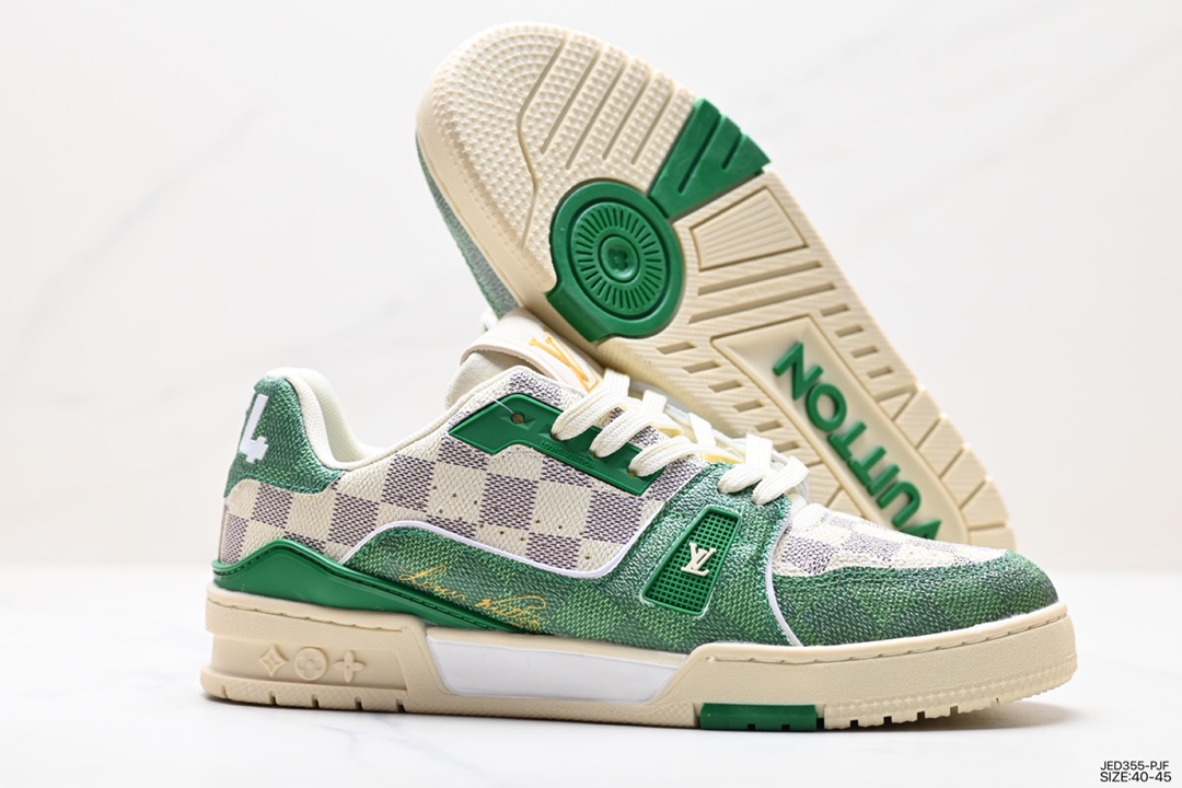 The new LVLouis Vuitton Trainer Sneaker Low casual sports culture all-match sneakers