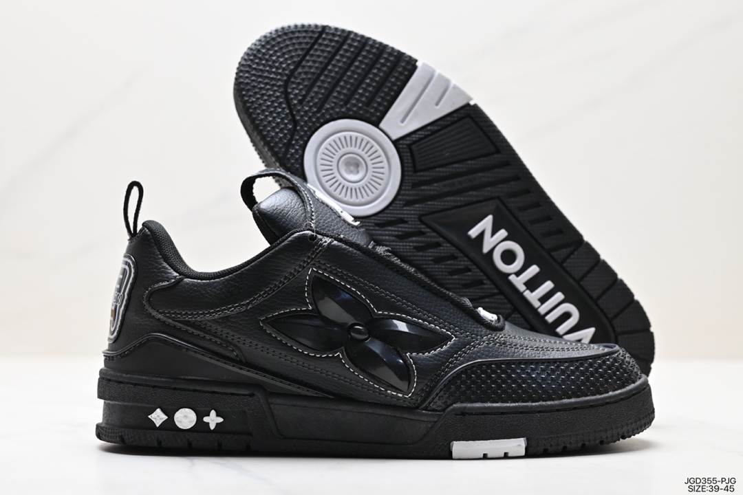 The new LVLouis Vuitton Trainer Sneaker Low casual sports culture all-match sneakers