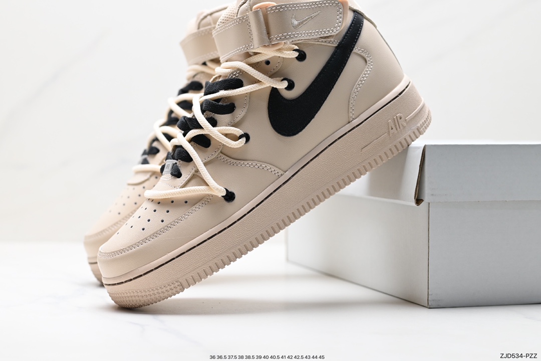 240 Air Force 1 ‘07 Low  CW2288-111