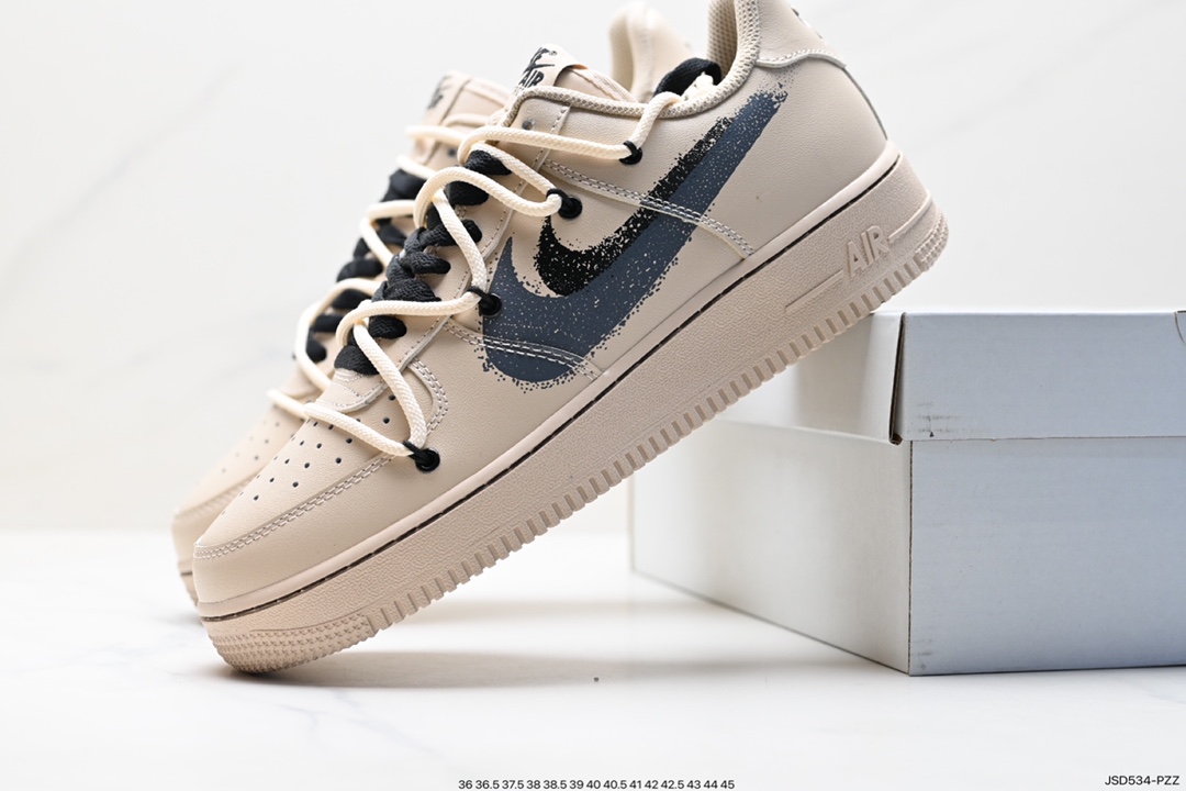 200 Air Force 1 ‘07 Low  FD0660-100