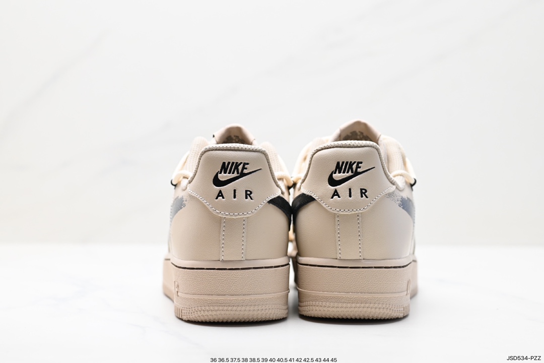 200 Air Force 1 ‘07 Low  FD0660-100