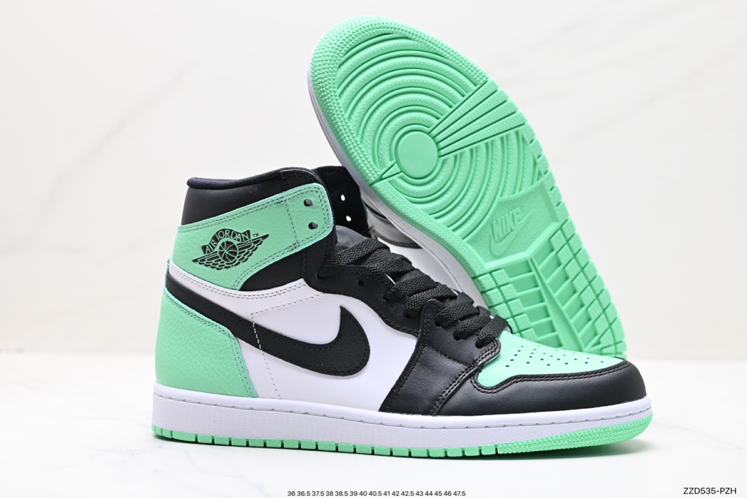 250 耐克Nike Air Jordan 1 Retro High OG”Black/White“AJ1代篮球鞋 DZ5485-130