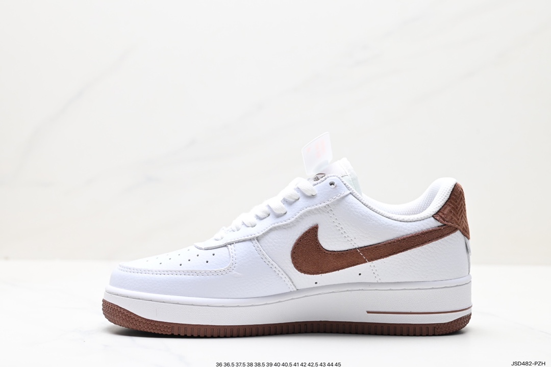 Air Force 1 ‘07 Low CN2873-106