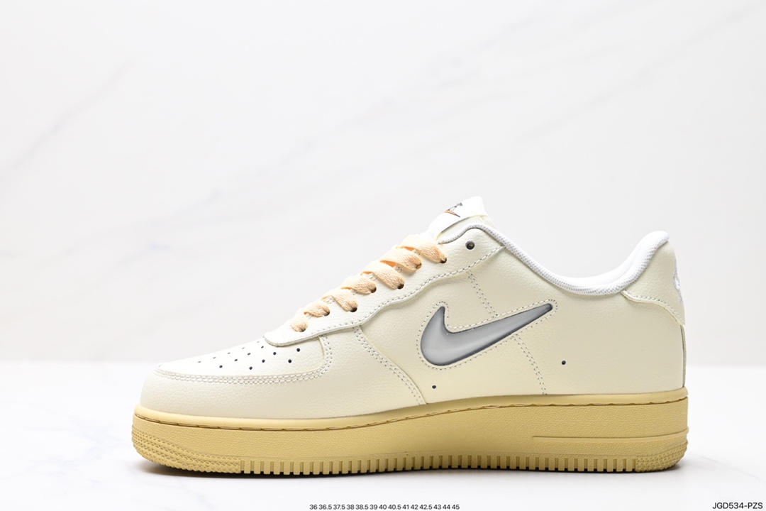 180 耐克Nike Air Force 1 Low 空军一号低帮百搭休闲运动板鞋 DO9456-100