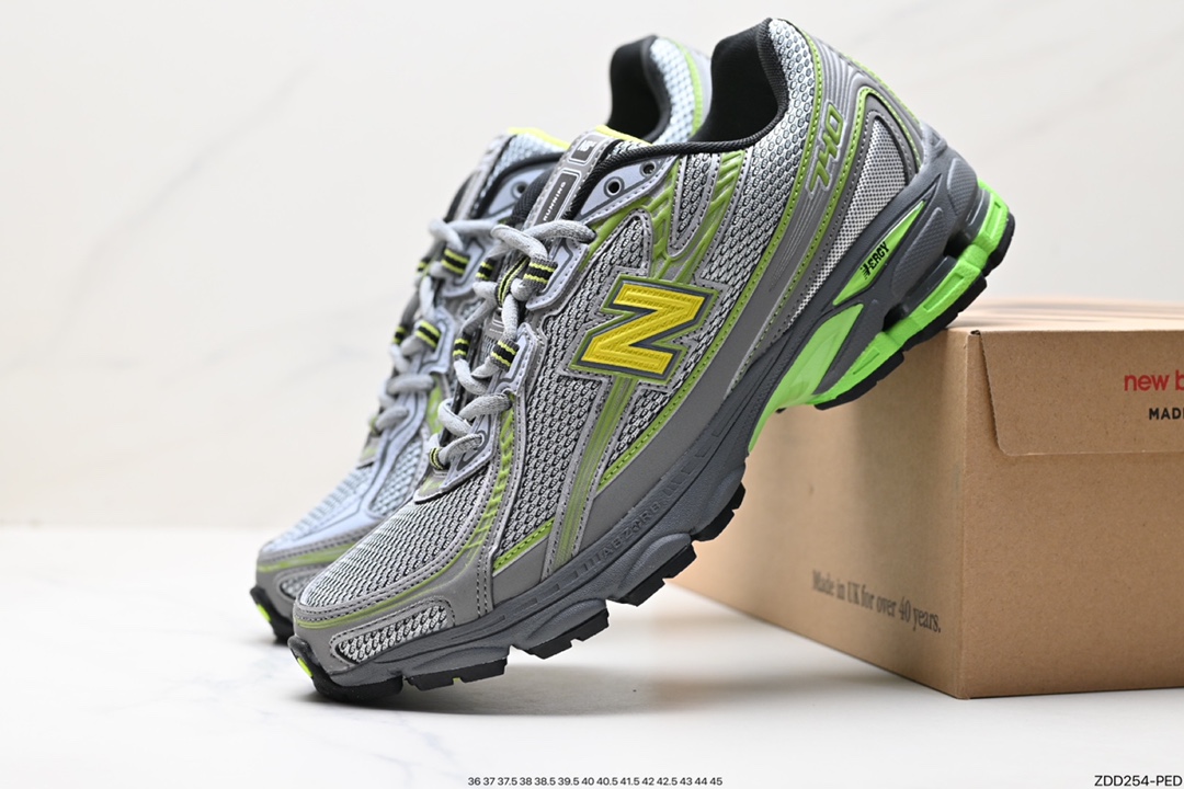 New Balance 740. The entire shoe body is based on sky blue mesh fabric MR740GB