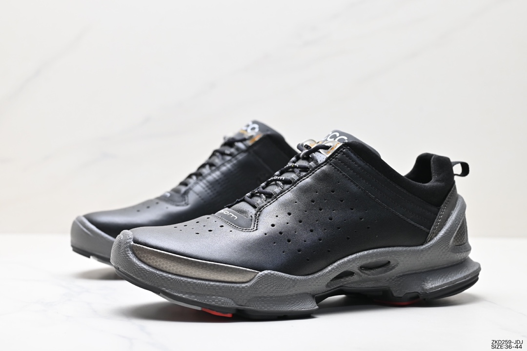 Ecco combines classic and modern craftsmanship