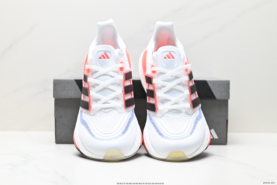 160 Ad Ultra Boost Light 23 HQ6339 阿迪达斯跑鞋