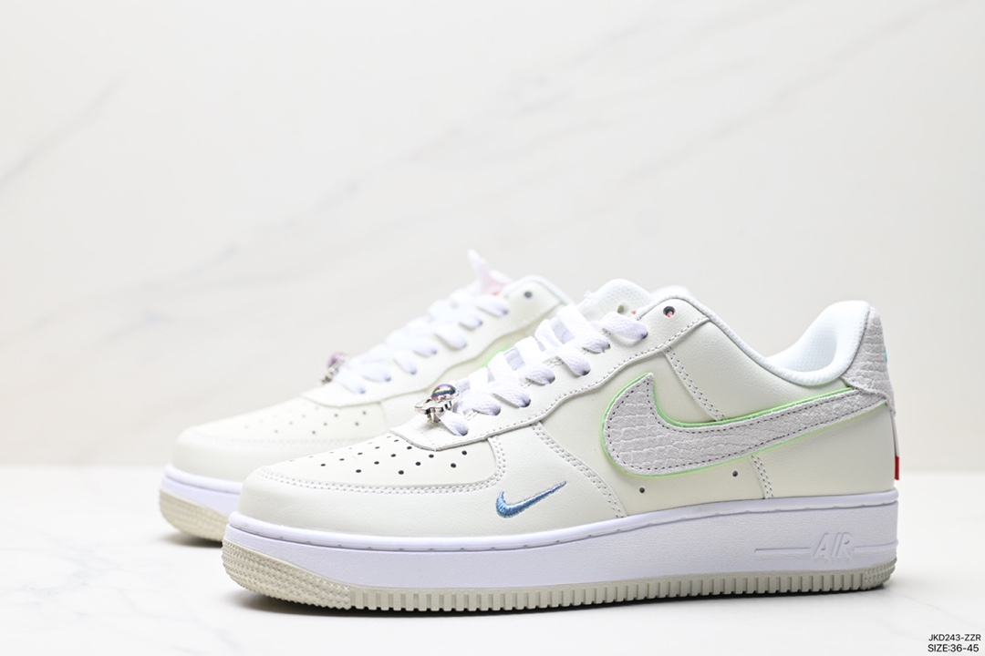 160 耐克Nike Air Force 1 Low 空军一号低帮百搭休闲运动板鞋 FZ5052-131