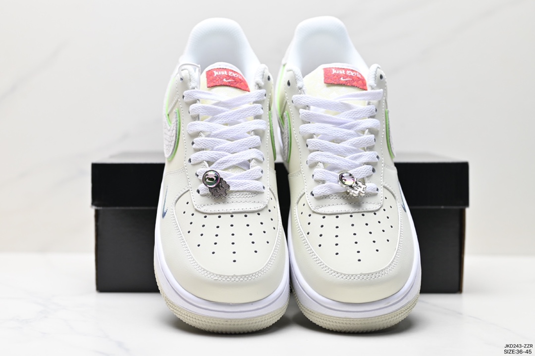 160 耐克Nike Air Force 1 Low 空军一号低帮百搭休闲运动板鞋 FZ5052-131