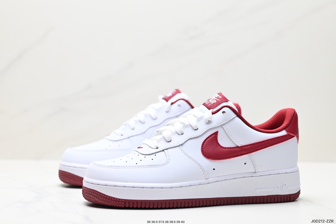 180 耐克Nike Air Force 1 Low 空军一号低帮百搭休闲运动板鞋 FV5948-105