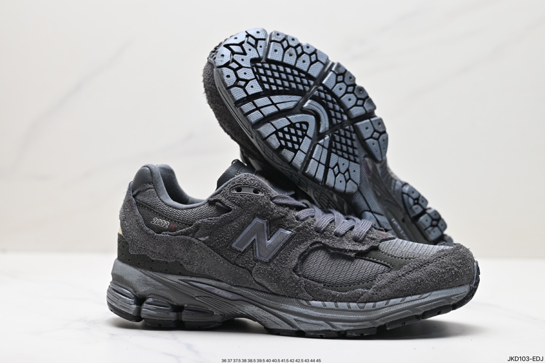 160 New Balance 2002R 米色 新百伦经典配色 M2002RDB