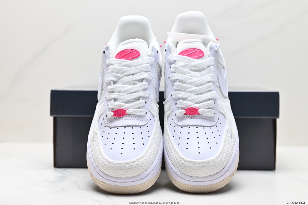 240 Nike Air Force 1 Low 07 DX6061-111