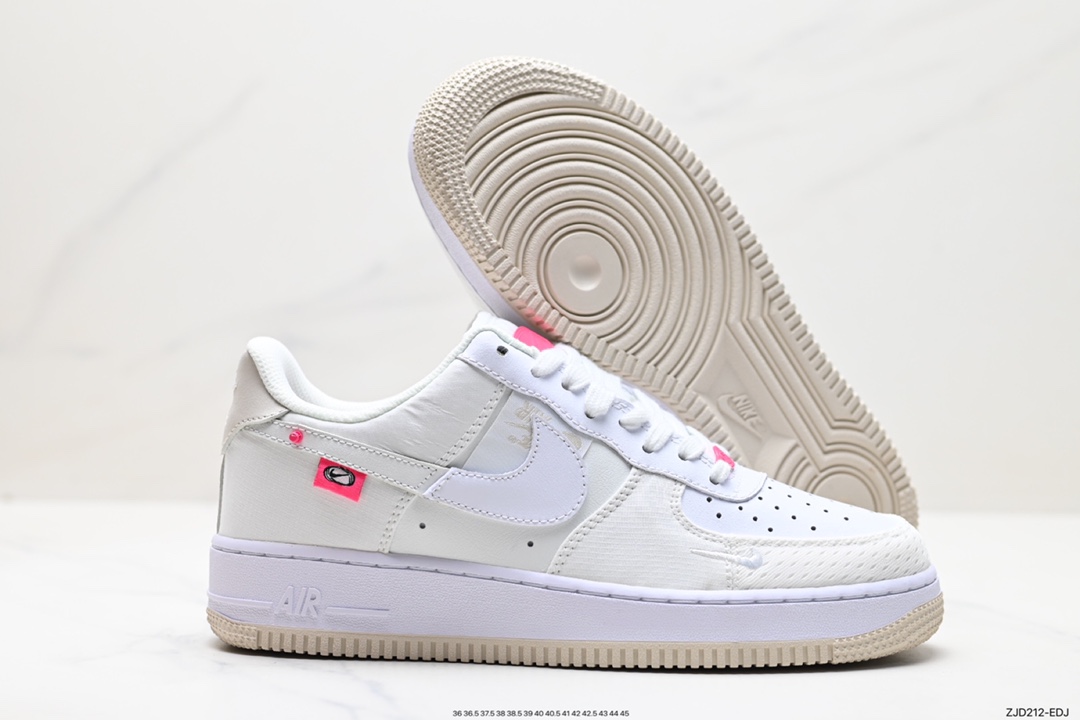 240 Nike Air Force 1 Low 07 DX6061-111