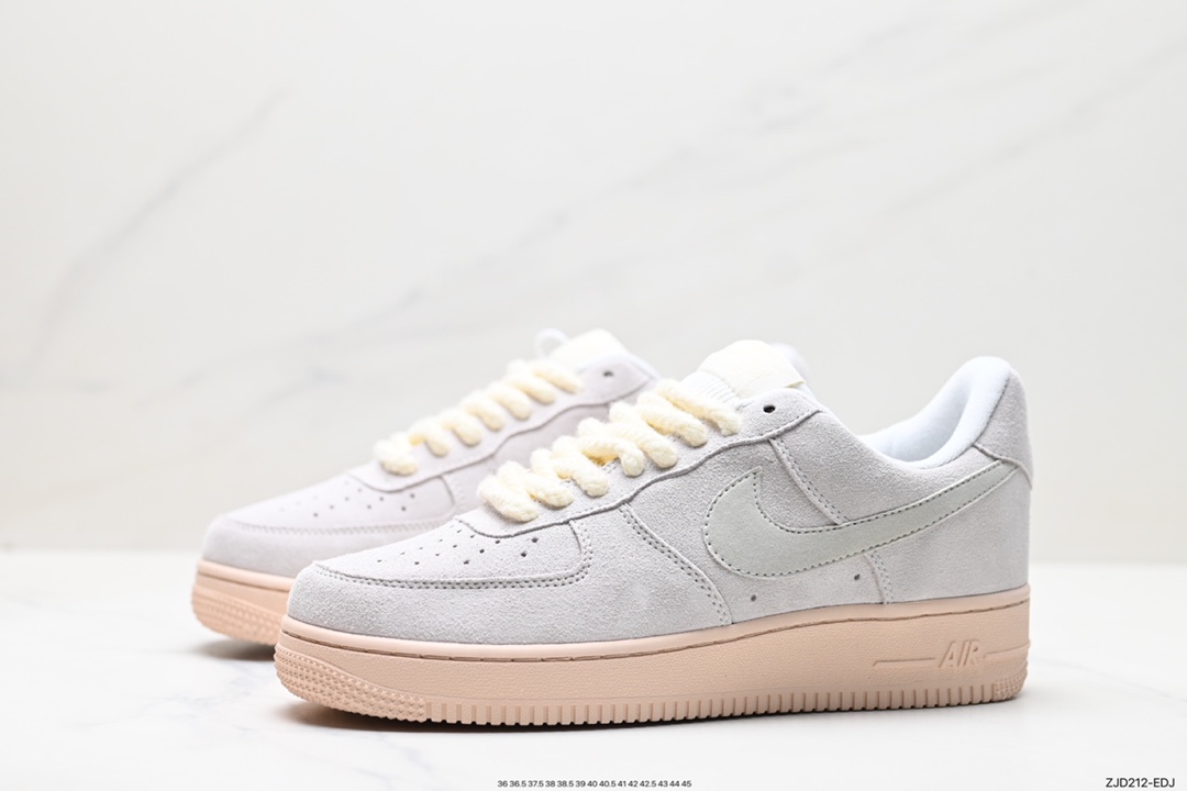 240 Nike Air Force 1 Low 07 DO6730-100