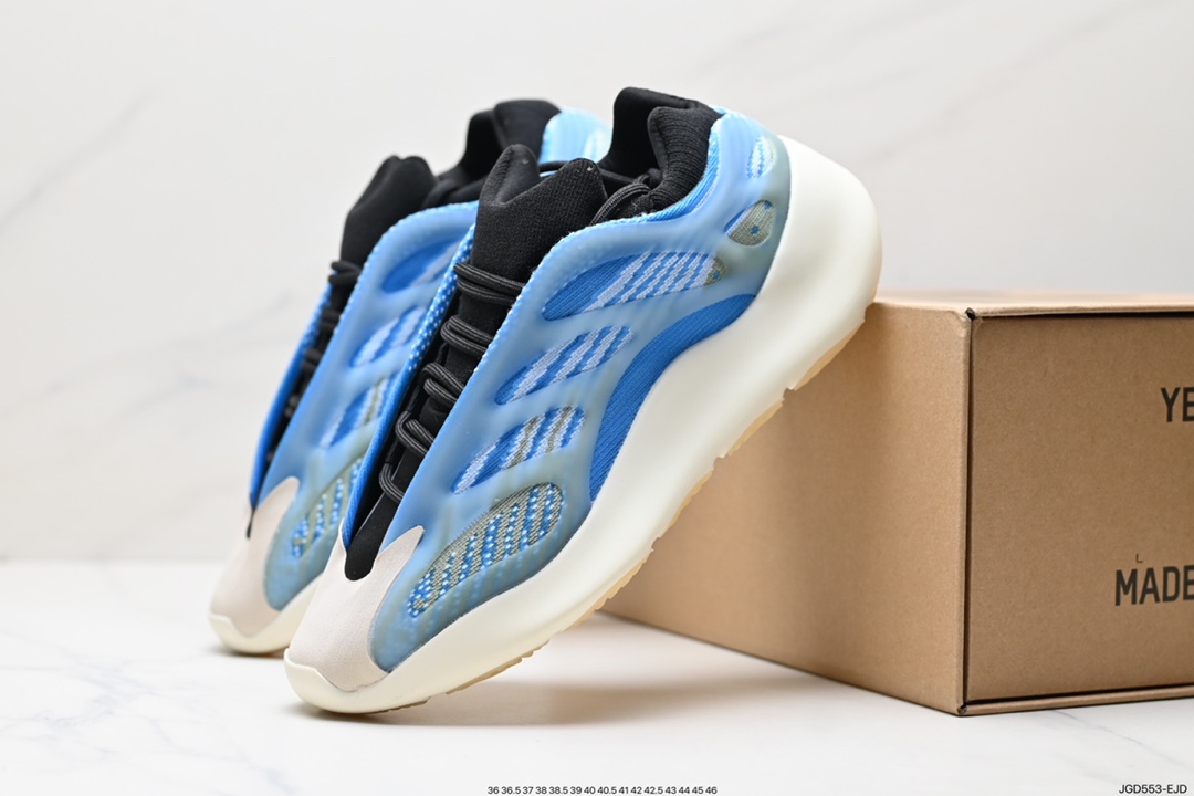 180 Kanye West x Adidas Yeezy 700 V3”Kyanite“低帮慢跑鞋“蛋壳白亚里蓝异形夜光”GY0260