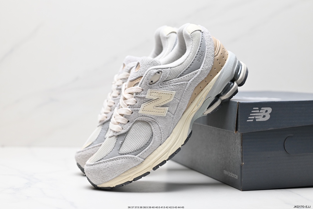 160 新百伦New Balance M2002系列美产血统经典复古 M2002RCA