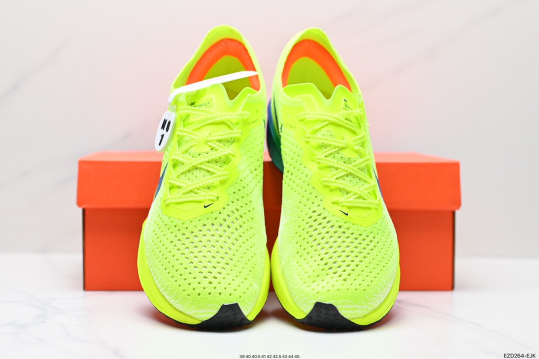 360 ZoomX Vaporfly Next拉松跑鞋 DV4129-700