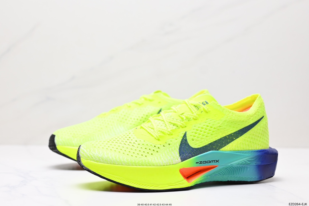 360 ZoomX Vaporfly Next拉松跑鞋 DV4129-700