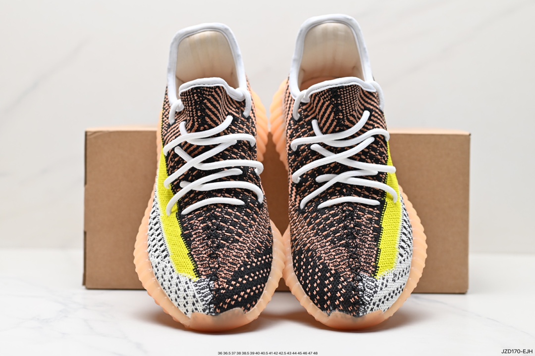 140 真爆Adidas 椰子350 yeezy 350 V2  Kanye West x adidas Yeezy Boost 350 V2 爆米花中底休闲运动慢跑鞋  LR7303