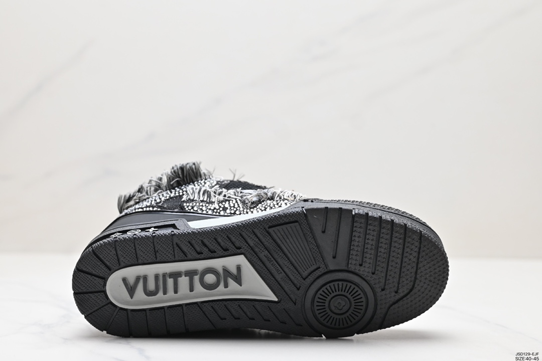 200 全新LV路易威登Louis Vuitton Trainer Sneaker Low休闲运动文化百搭板鞋