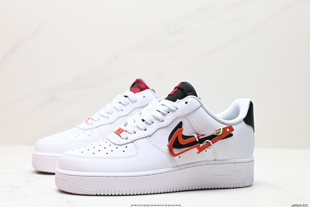 130 Nike Air Force 1 ‘07 Low PRM”Carabiner Swoosh“黑白红 DH7579-100