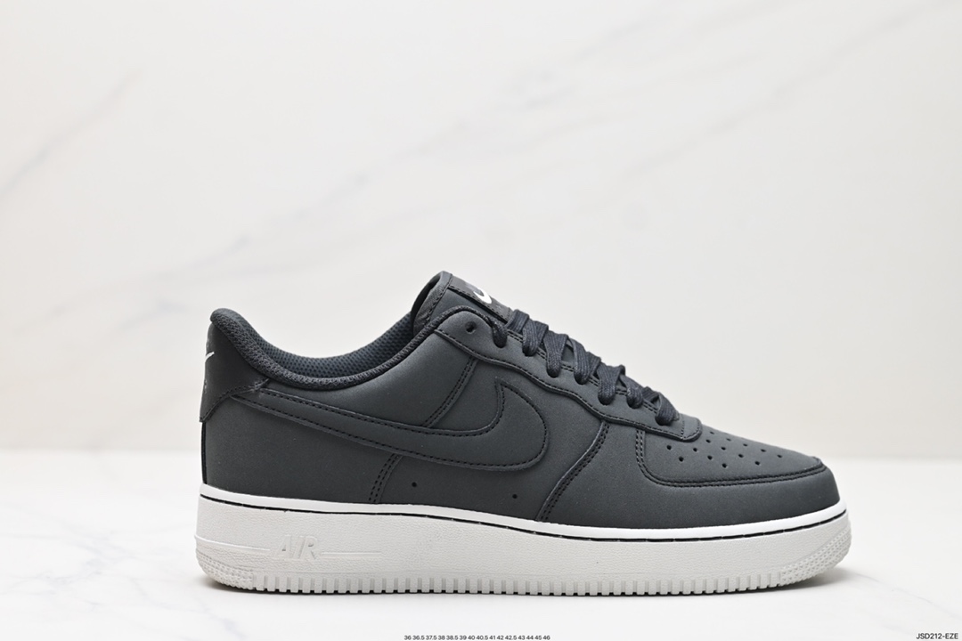 200 Nike Air Force 1 Low 07 DQ8571-001