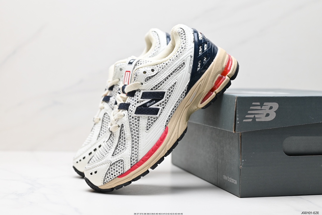 180 New Balance 1906系列复古老爹风休闲运动慢跑鞋 W1906DA