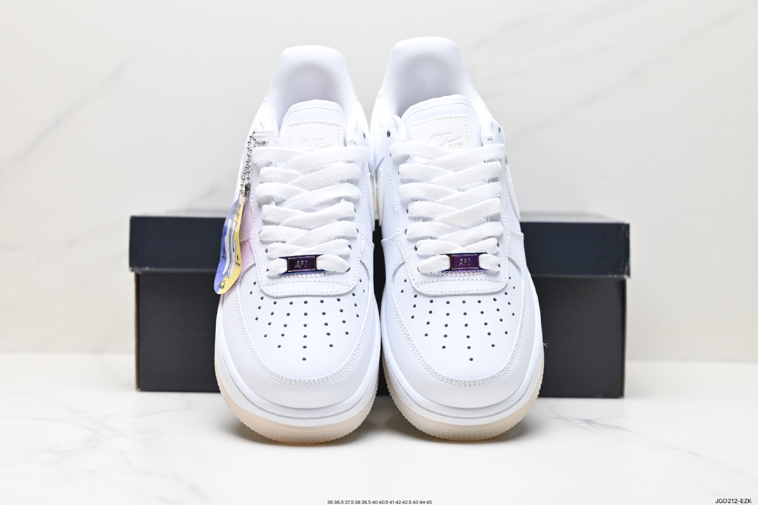 180 Nike Air Force 1 ‘07 Low 空军一号低帮运动板鞋 FZ5531-111