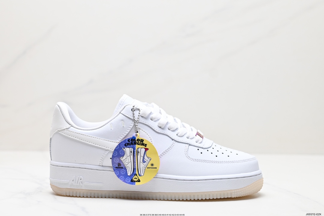 180 Nike Air Force 1 ‘07 Low 空军一号低帮运动板鞋 FZ5531-111