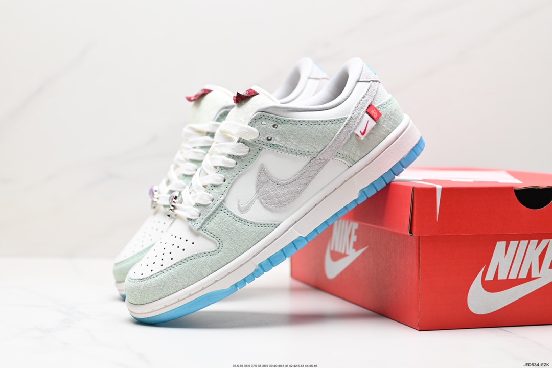 150 耐克Nike SB Dunk Low LX”Year of the Dragon“扣篮系列低帮板鞋“龙年米白红”FZ5065-111