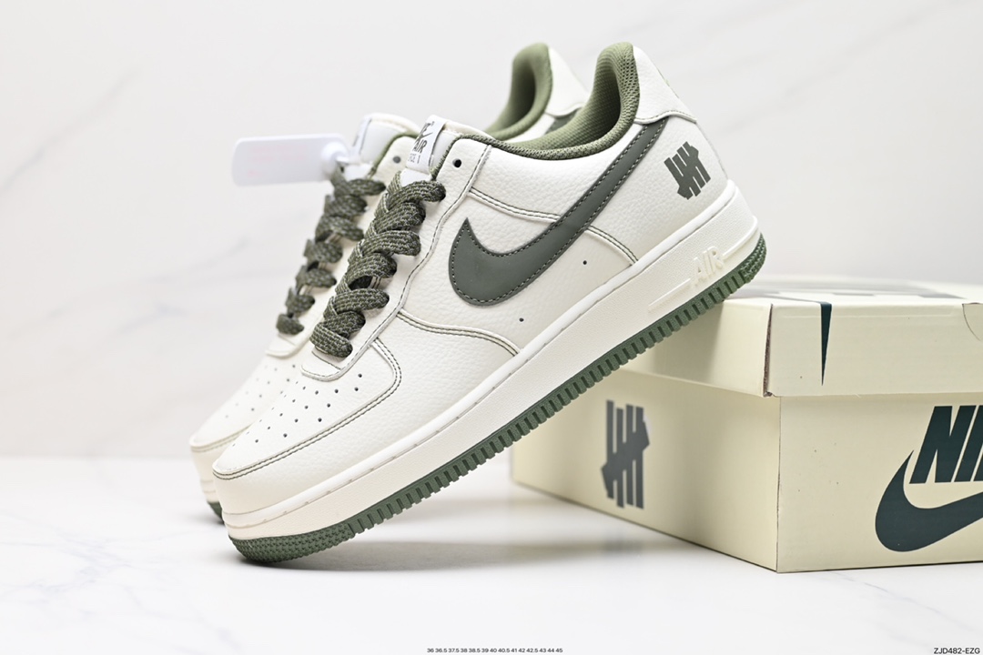 240 Nike Air Force 1 Low 07 UN2395-521