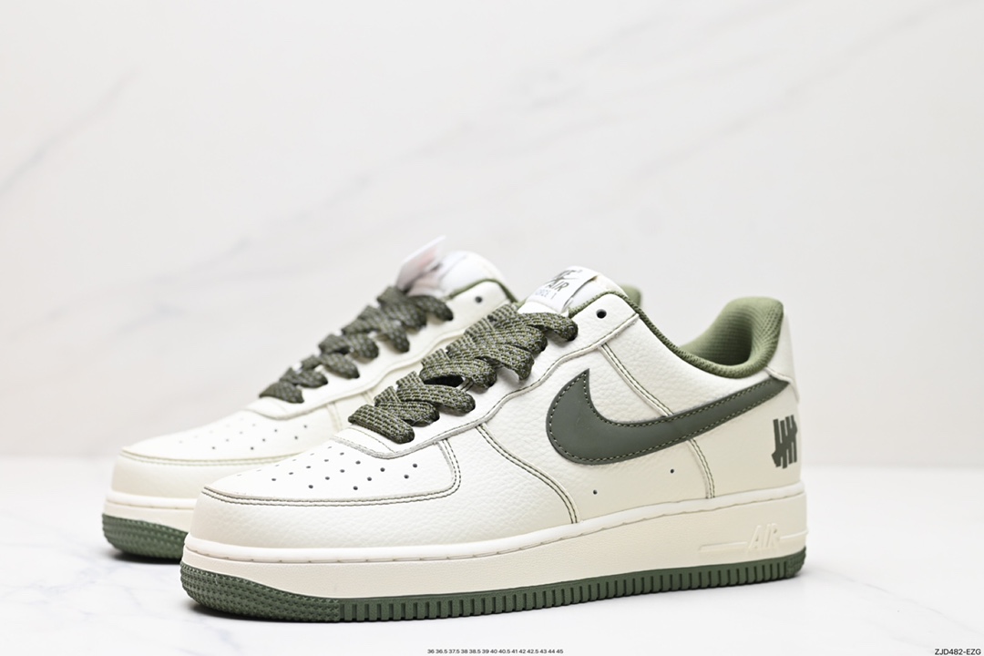 240 Nike Air Force 1 Low 07 UN2395-521