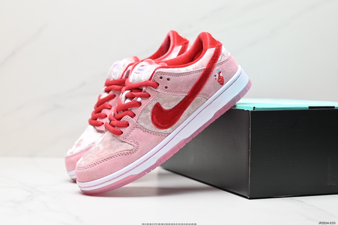 甜美气氛难以抗拒携手加州滑板店铺StrangeLove x Nike SB Dunk Low”Valentine’s Day”扣篮 CT2552-800