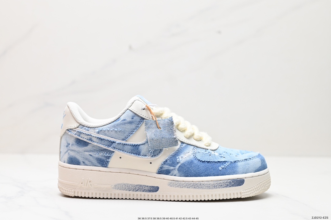 240 Nike Air Force 1’07 LV8 CW1754-805