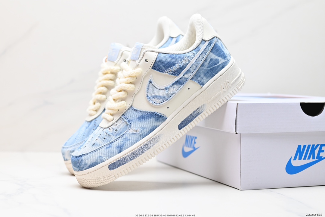 240 Nike Air Force 1’07 LV8 CW1754-805