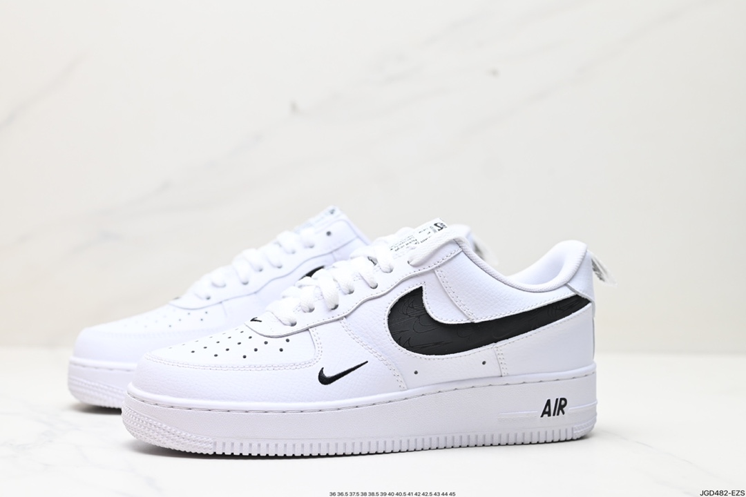 180 Nike Air Force 1’07 LV8 DV0788-001