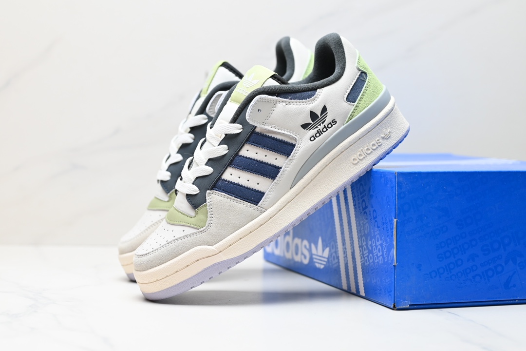 230 Adidas Forum Low CL 三叶草低邦 经典复古板鞋  IG3900