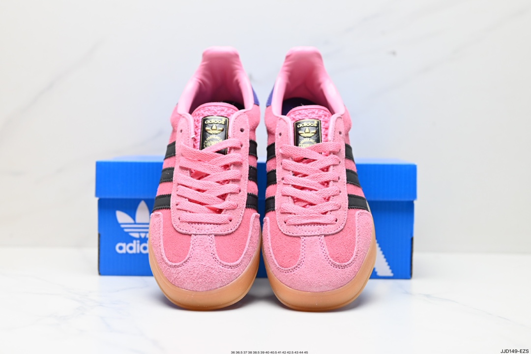 130 AD Gazelle Indoor Trainers 羚羊内训系列低帮复古百搭休闲运动德训风板鞋 IE7002