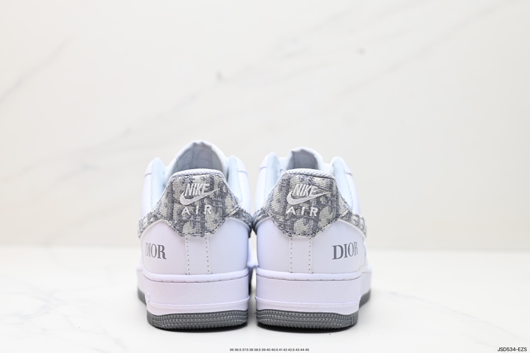 200 Nike Air Force 1 Low BY YOU