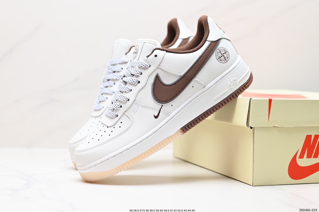 260 Nike Air Force 1’07 LV8  SL240444