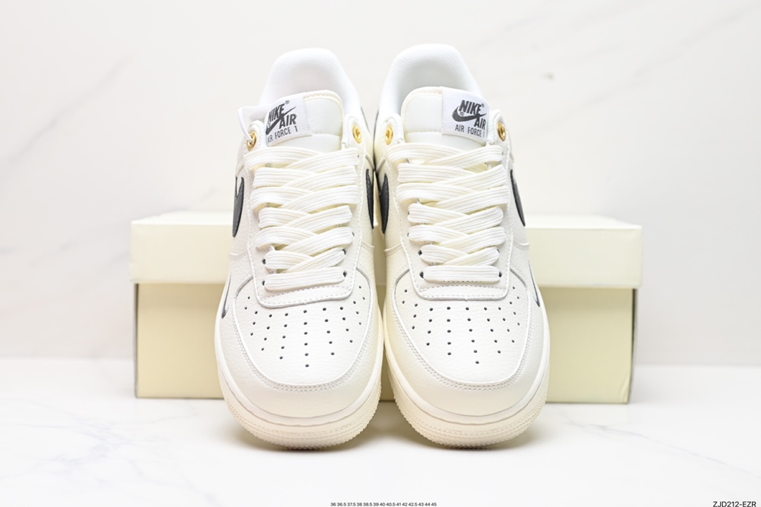 240 Nike Air Force 1 Low 空军一号低帮运动休闲板鞋  NK0621-100