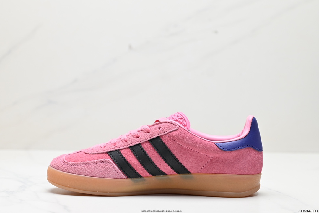 130 AD Gazelle Indoor Trainers 羚羊内训系列低帮复古百搭休闲运动德训风板鞋 IE7002