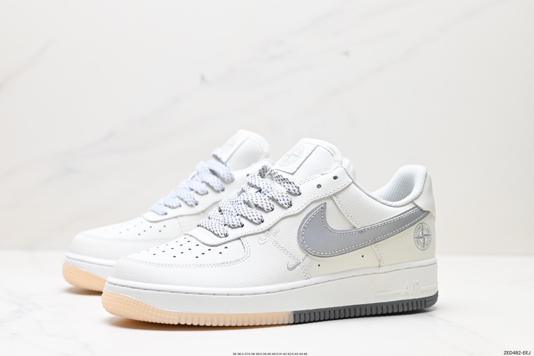 260 Nike Air Force 1’07 LV8  SL 240333