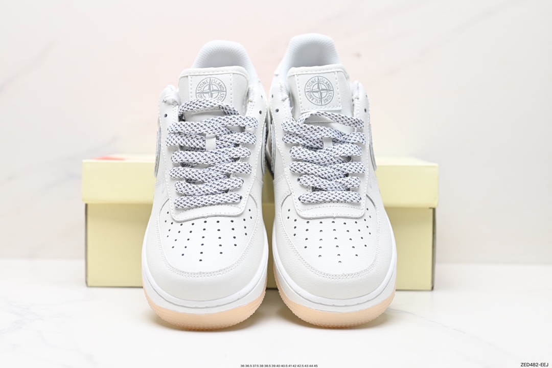 260 Nike Air Force 1’07 LV8  SL 240333