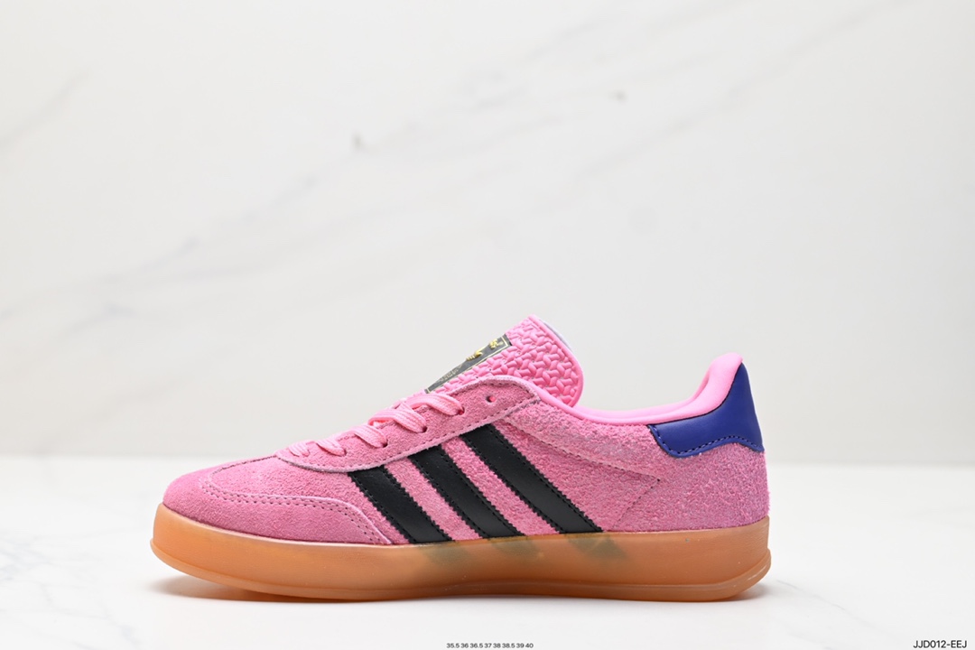 130 AD Gazelle Indoor Trainers 羚羊内训系列低帮复古百搭休闲运动德训风板鞋 IE7002