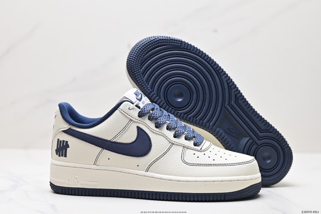 240 Nike Air Force 1 Low DB3301-033