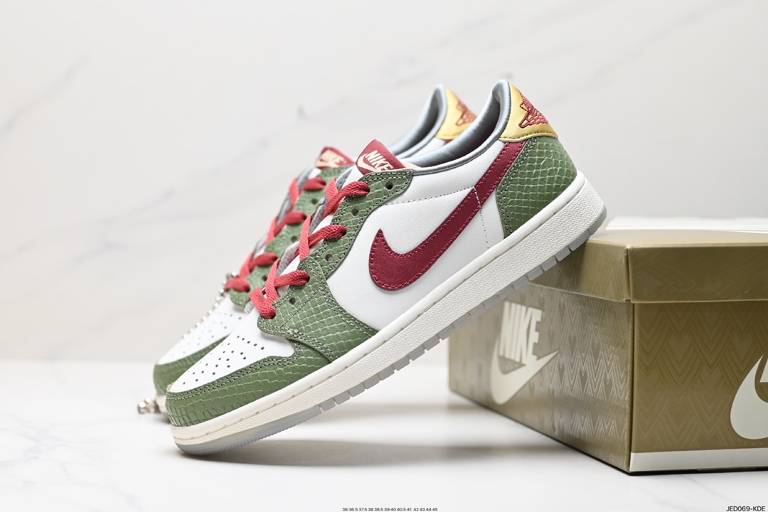 150 耐克Nike Air Jordan 1 Low OG ”Year Of The Dragon“AJ1乔丹一代低帮经典复古文化休闲运动篮球鞋 FN3727-100